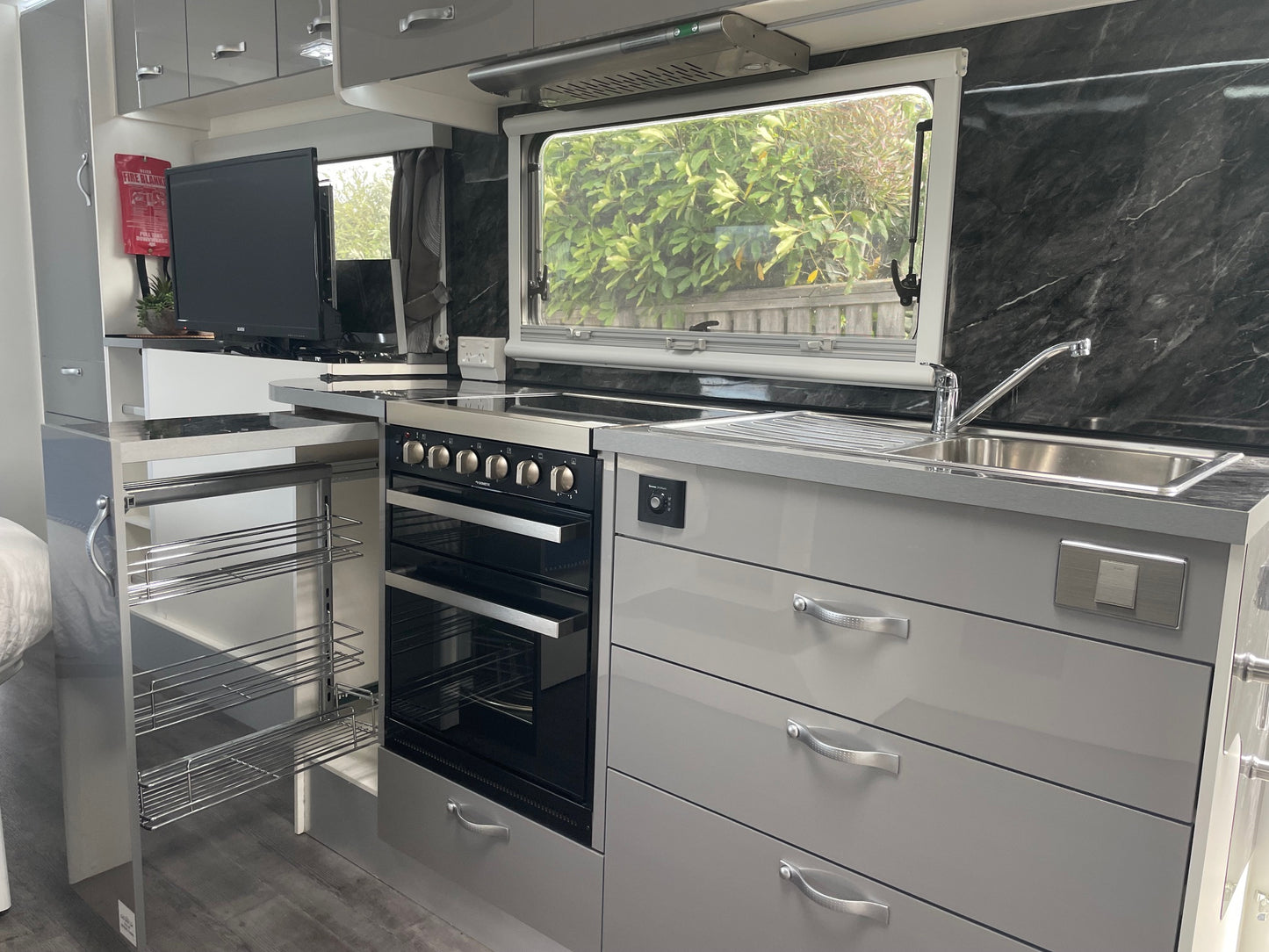 2018 Avida Topaz Galvanised Caravan