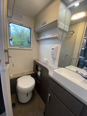 2019 Jayco Journey with Island Bed