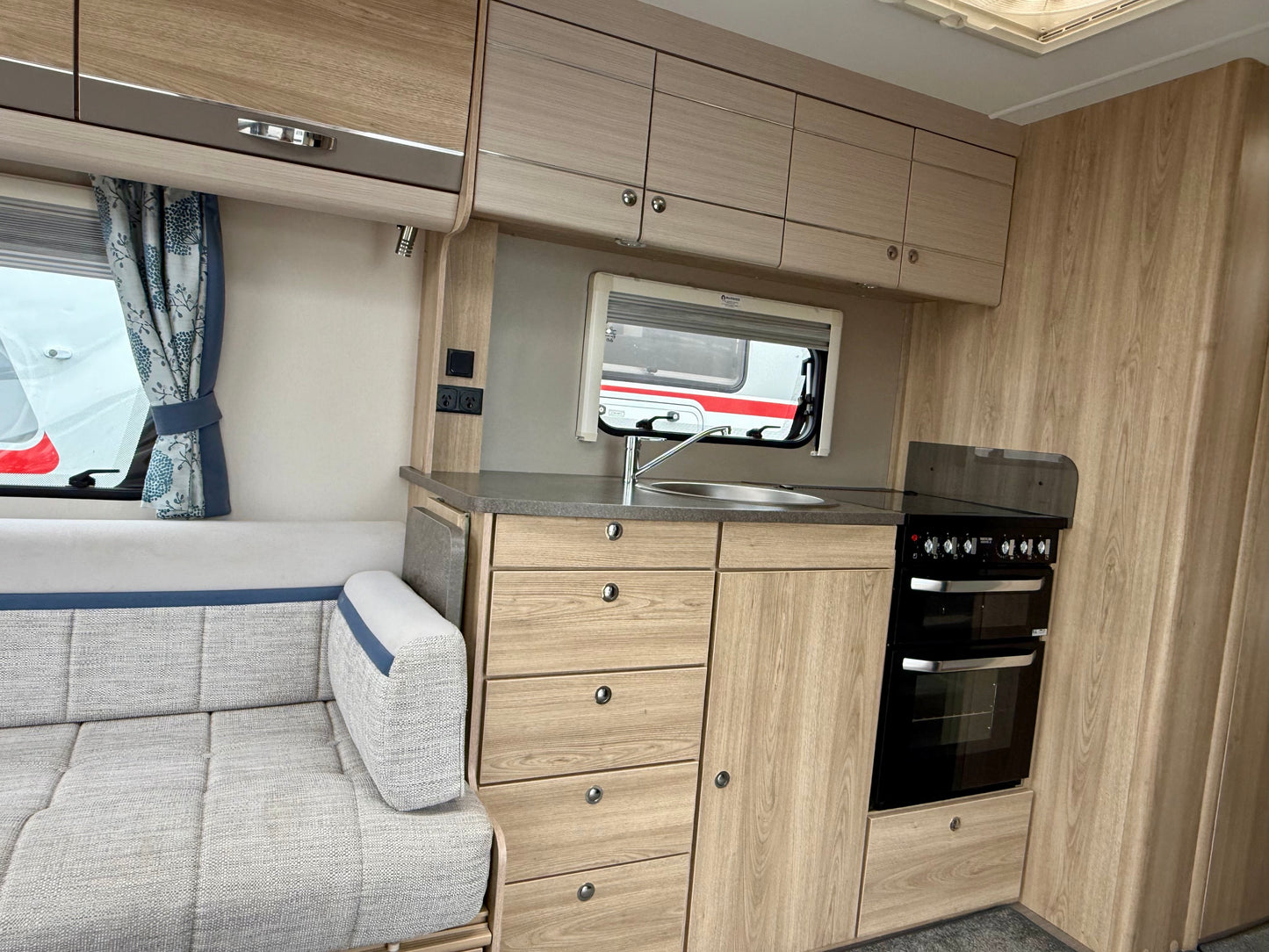 Elddis Chatsworth AlKo