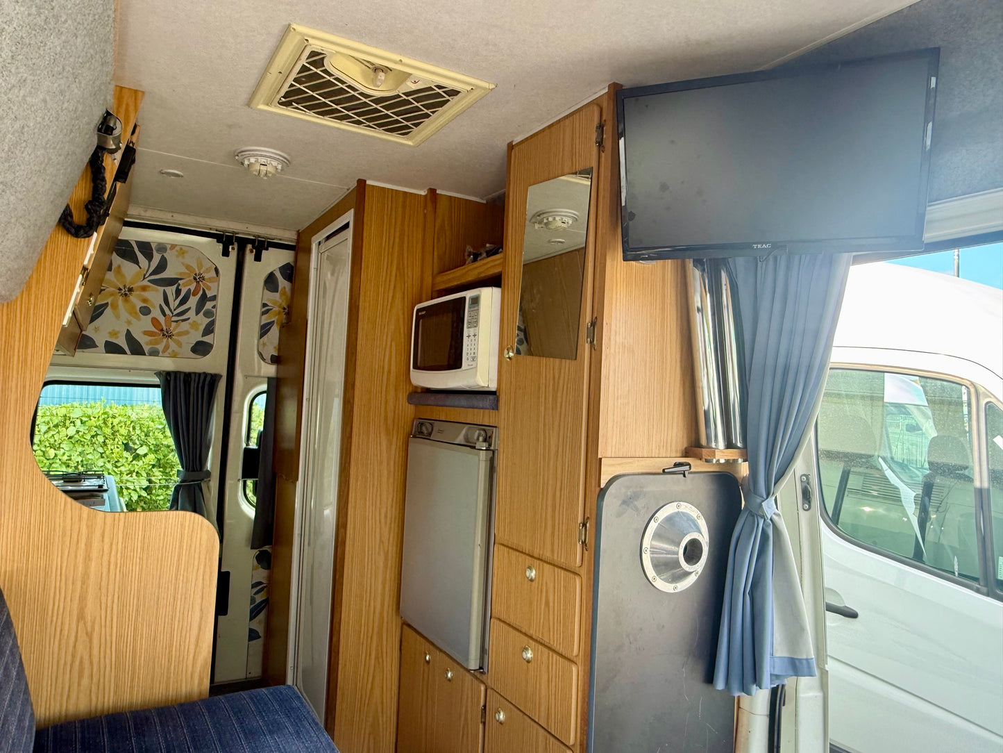 2003 Transit 2+1 berth Ford Transit