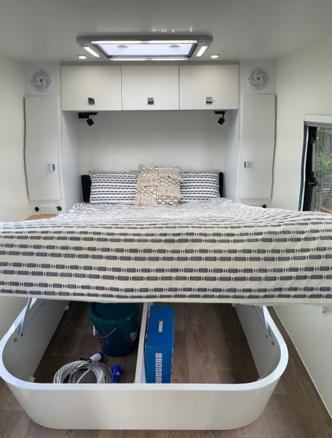 2024 Rockhopper Wilderness XL