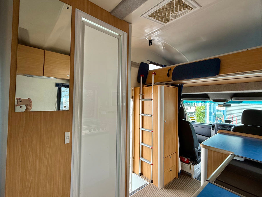 2009 Mercedes Sprinter Automatic 4-berth