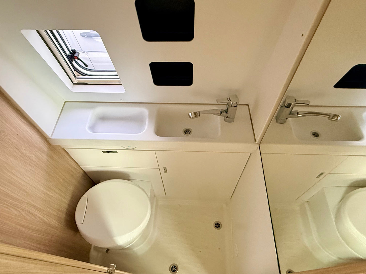 2021 Weinsberg Carabus 600K 4 Berth Fiat Ducato