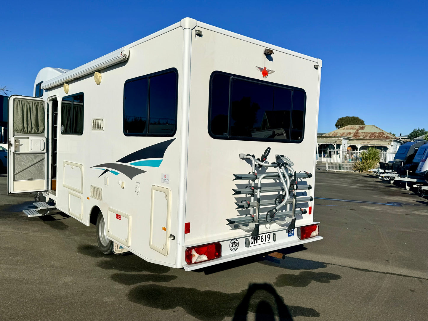 2015 Tavlor 6 Berth Mercedes-Benz Sprinter