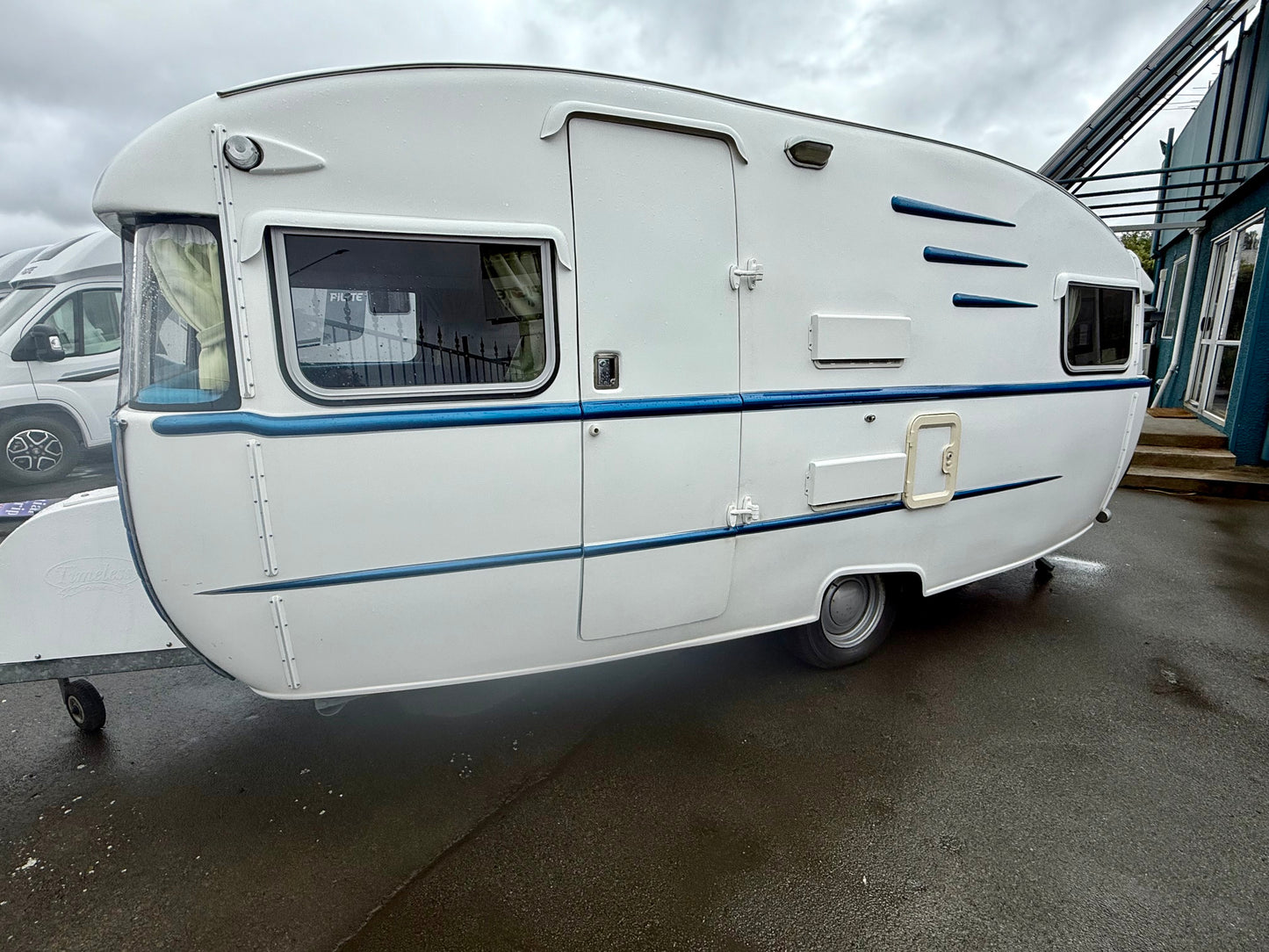 2013 Timeless Wanaka Caravan Caravan