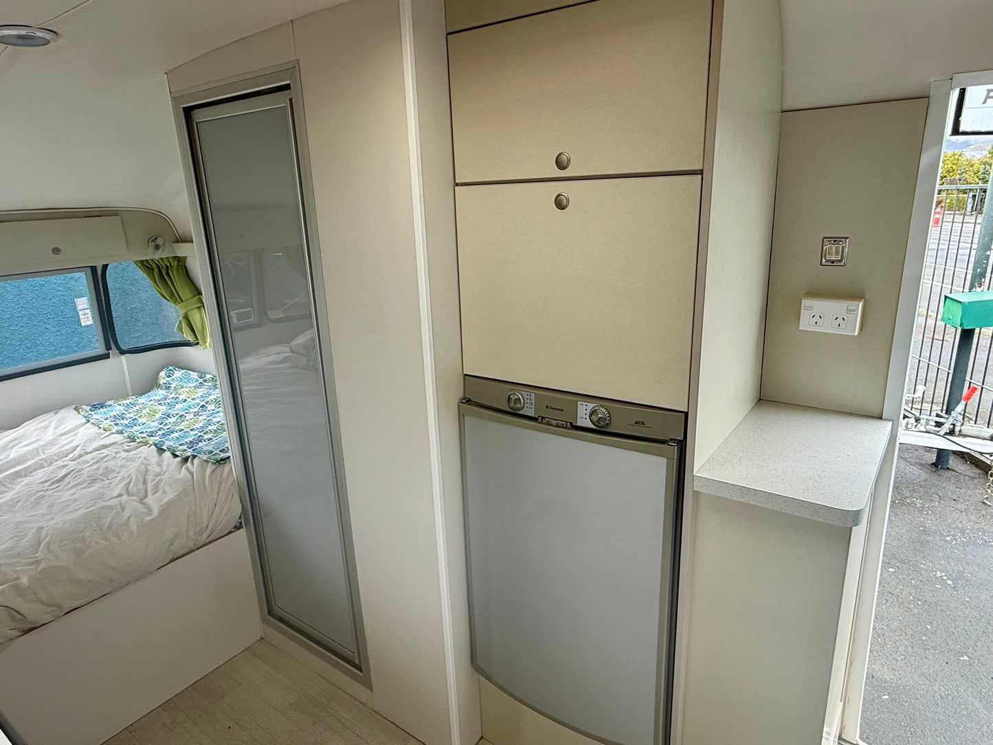 2013 Timeless Wanaka Caravan Caravan